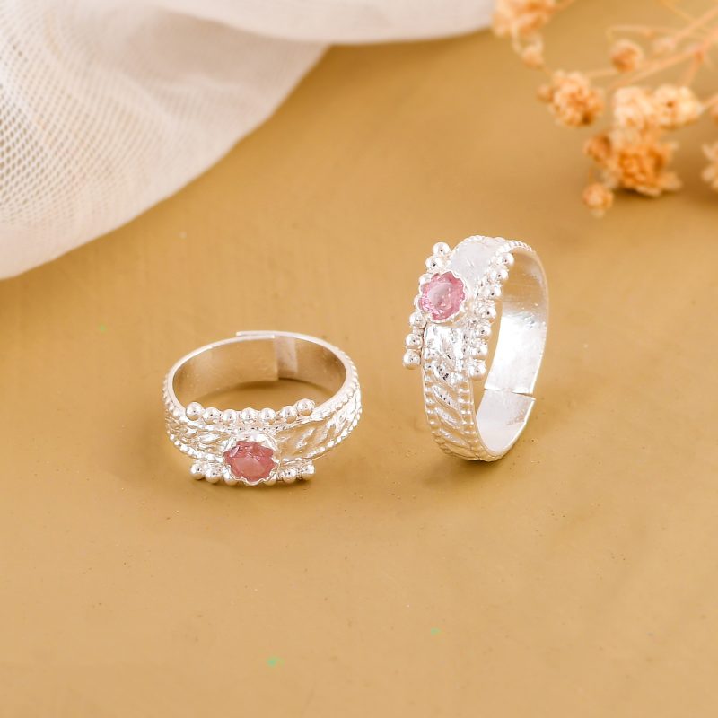 Beautiful and Trending Silver Toe Rings