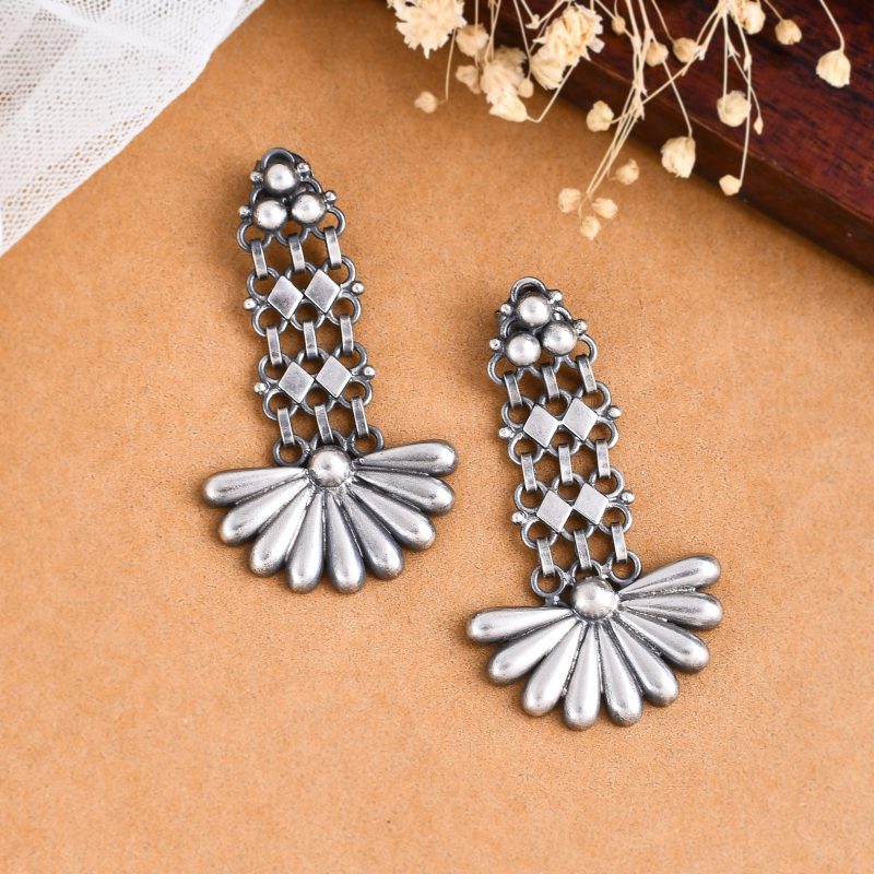 Semi Floral Dropped Silver Earrings